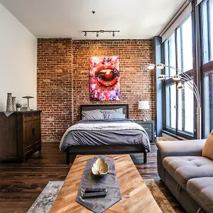Elegant 3 Bedroom In Old Port - 201 Apartment Montreal